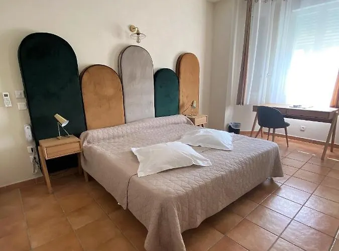 Hotel Splendid LʼÎle-Rousse