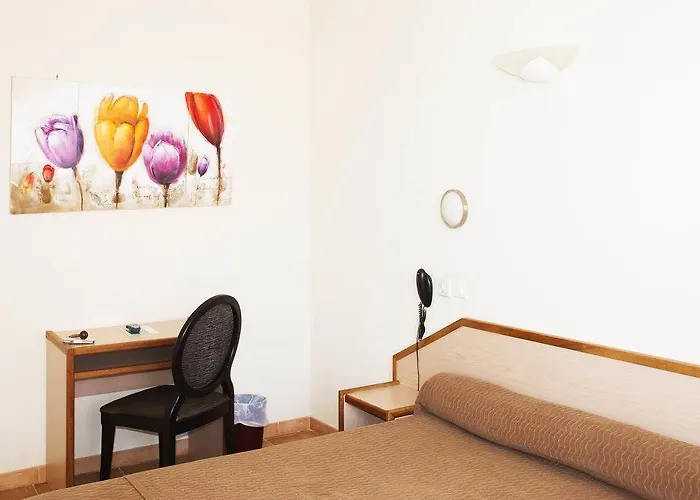 Hotel Splendid LʼÎle-Rousse