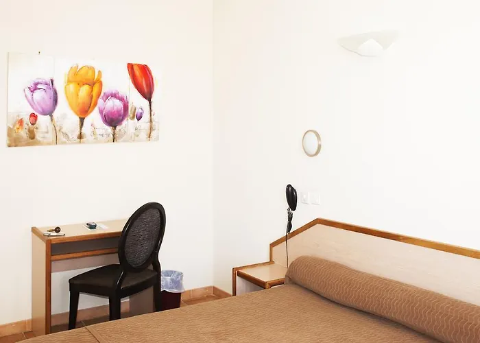 Splendid LʼÎle-Rousse